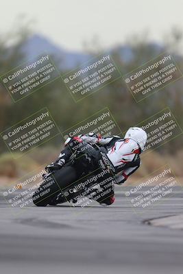 media/Sep-21-2025-Race Pace (Sun) [[98bf33ef95]]/Verified/2-Turn 2 Backside (835am)/